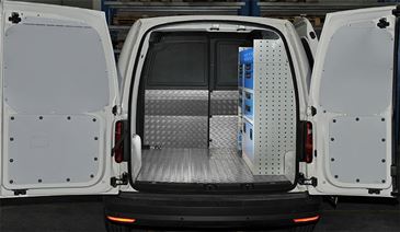 01_Caddy con arredo Syncro Ultra